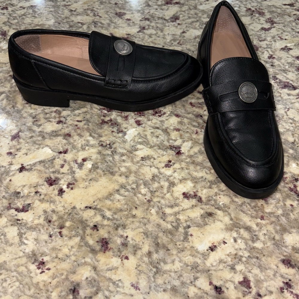 Laundry By Shelli Segal women Classic Black Loafers - Picture 3 of 7